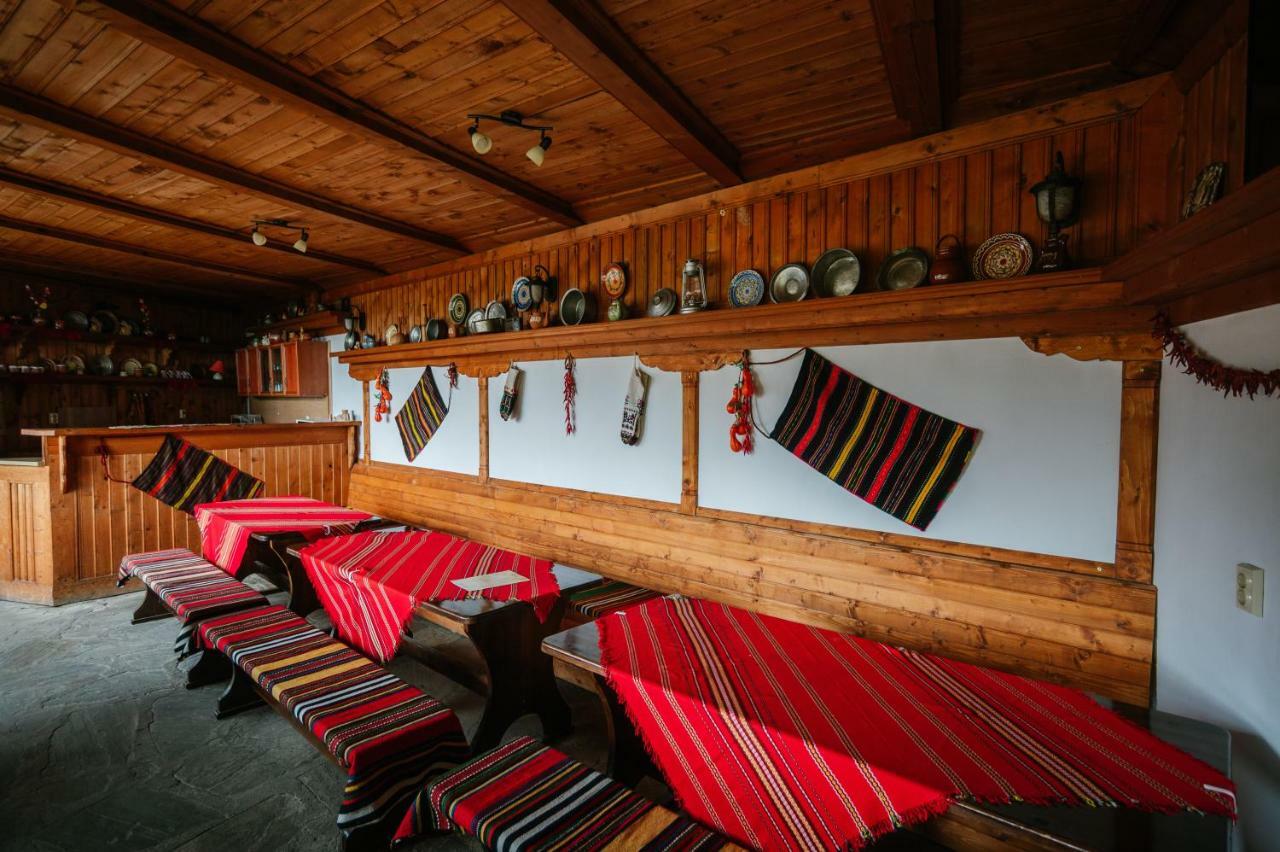 Kodjamanova House Hotel Zheravna Buitenkant foto