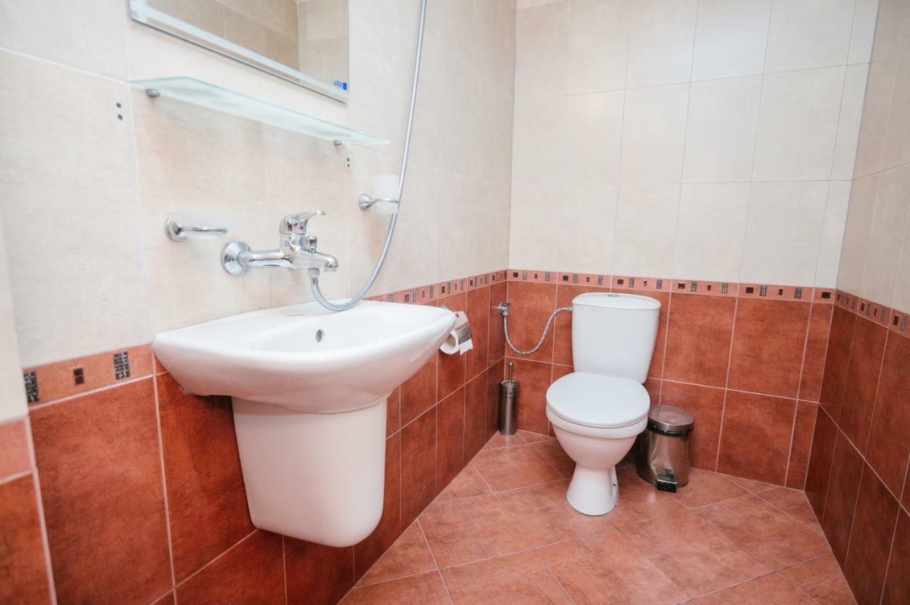Kodjamanova House Hotel Zheravna Buitenkant foto